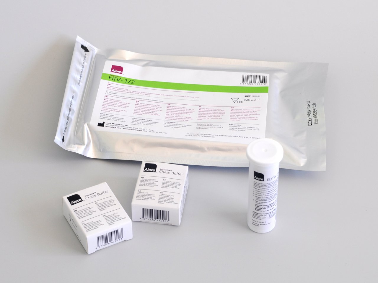 Экспресс тест на вич 1 2. HIV 1/2 ab Plus Combo Rapid Test, CS. Набор реагентов для выявления антител к ВИЧ-1/2, (2линии), 25 кассет. Экспресс тест Alere HIV.